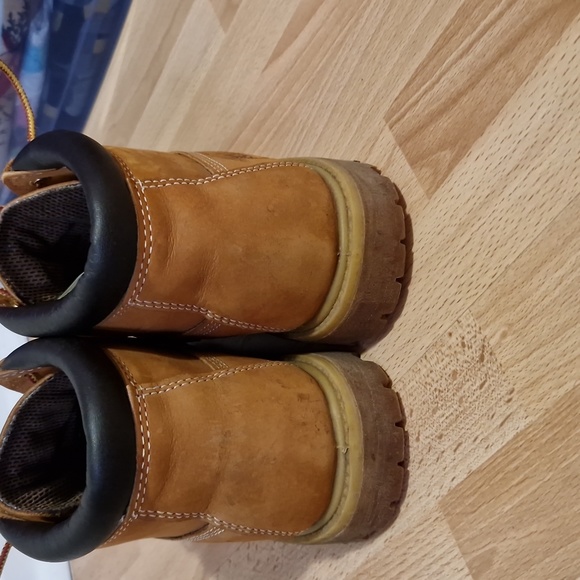 Timberland nubuck hiking boots - Picture 3 of 6